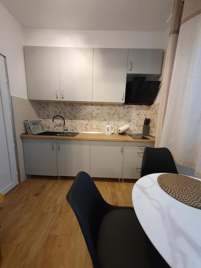 Zita - Heart Of Rovinj, Apartment For 2, Free Parking, 2Min Center, 5Min Beach Walk ภายนอก รูปภาพ
